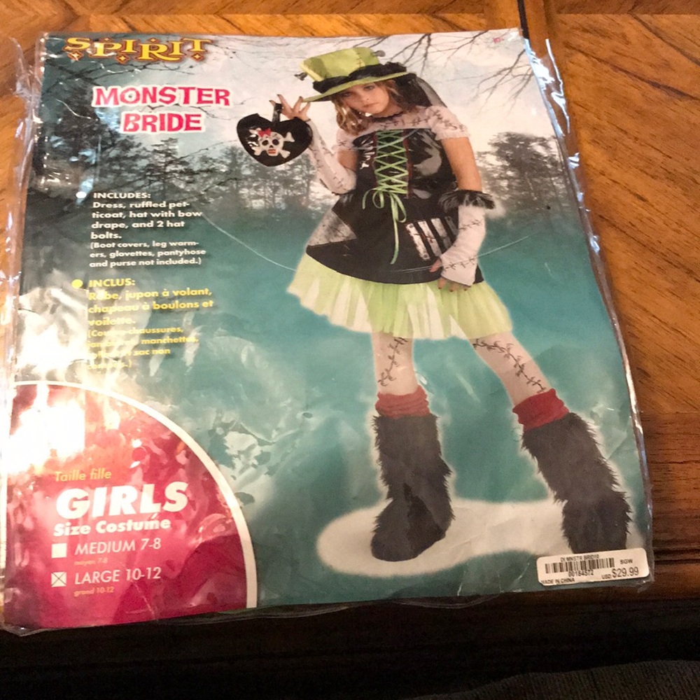 Spirit Halloween